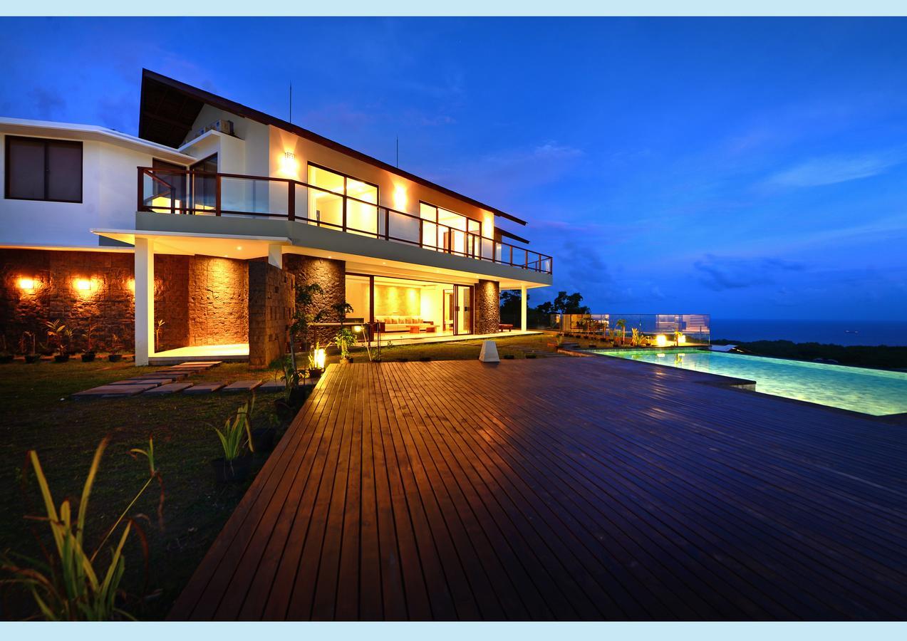 Uluwatu Villa Exterior photo