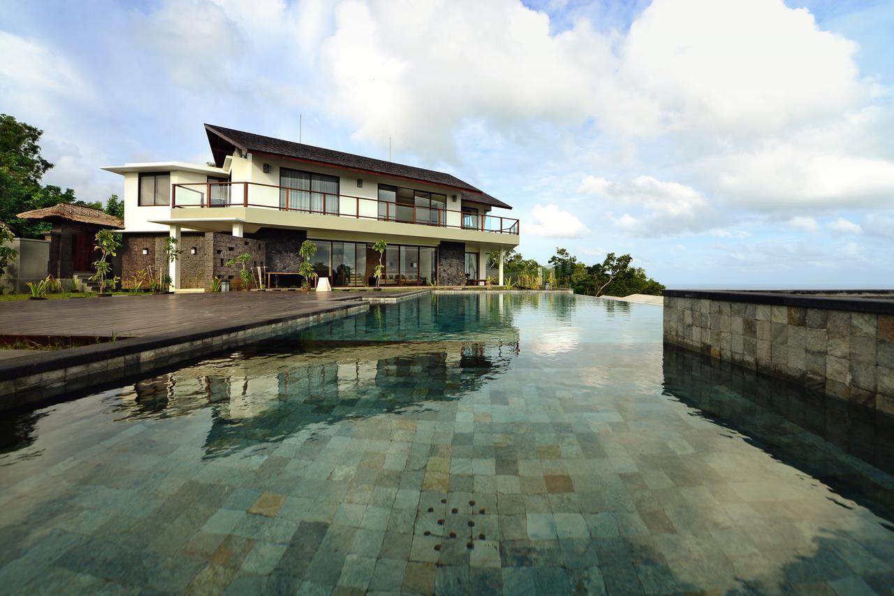 Uluwatu Villa Exterior photo