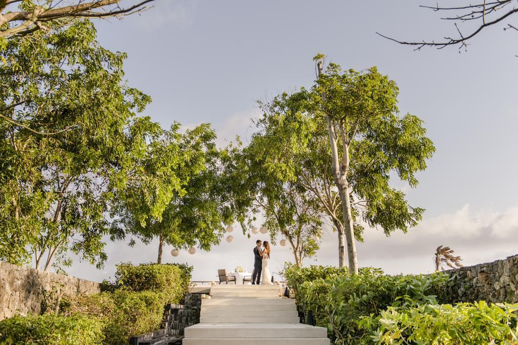Uluwatu Villa Exterior photo